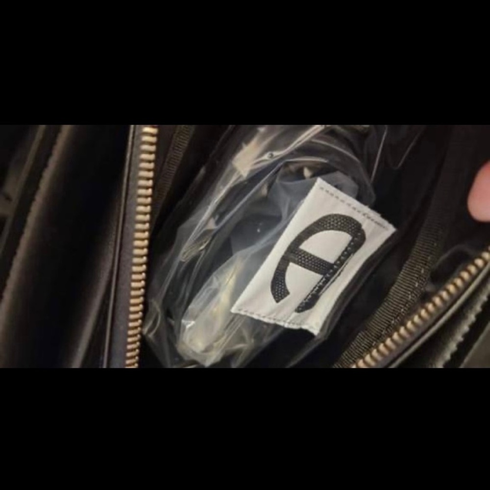 Telfar Round Circle Bag - Picture 5 of 9